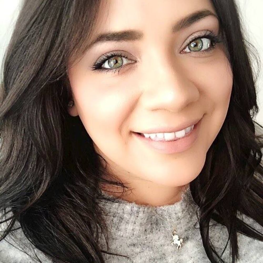 Meet your Posher, Nicole